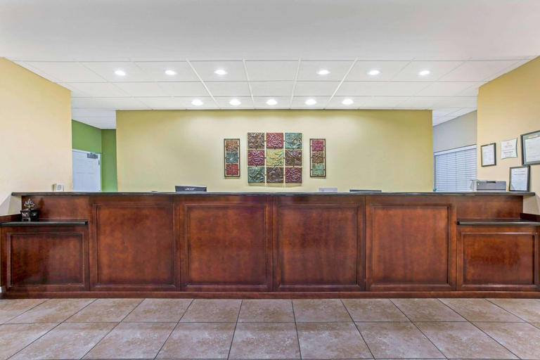Public Area 2, La Quinta Inn & Suites North Mobile - Satsuma, Mobile