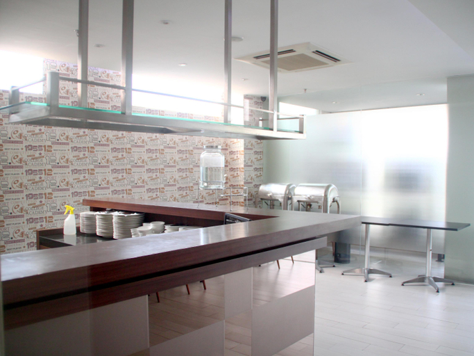 Exterior & Views, ZEN Rooms Basic Kusuma Bangsa, Surabaya