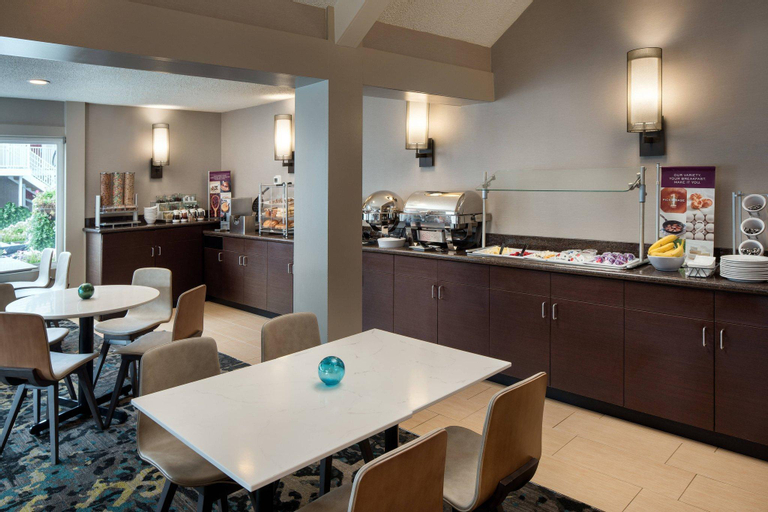Dining Room, Residence Inn Boulder, Boulder