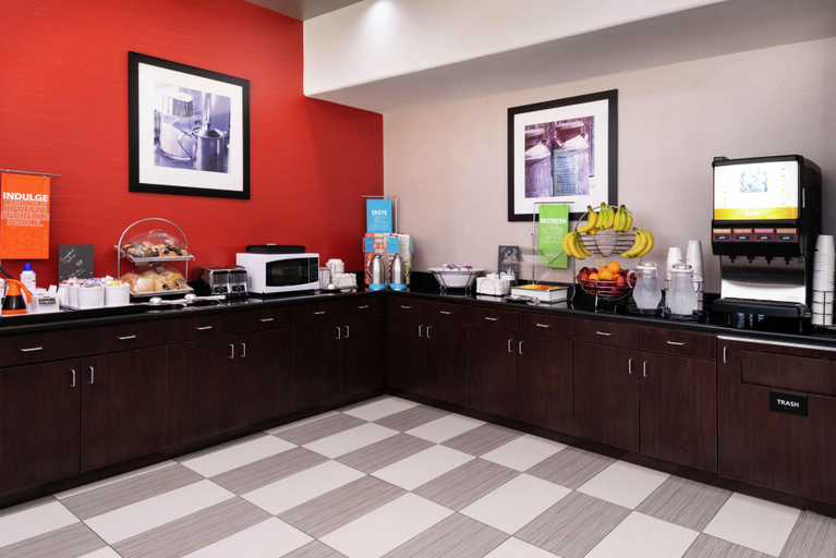 Public Area 2, Hampton Inn Laplace, Saint John the Baptist