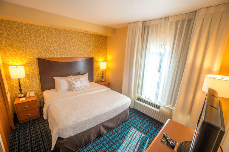 Bedroom 3, Fairfield Inn And Suites By Marriott Bartlesville, Washington
