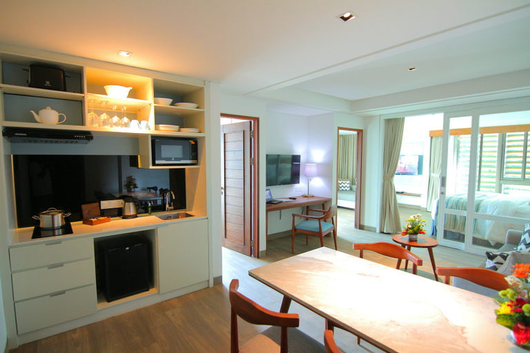 Dining Room 20