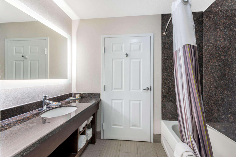 Bathroom 4, La Quinta Inn & Suites by Wyndham Orange, Orange