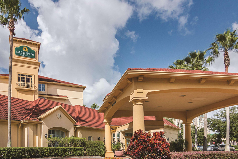 La Quinta Inn & Suites by Wyndham Orlando Airport North, Orange