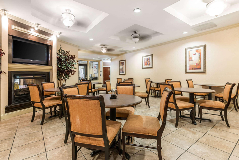 Public Area 2, Comfort Suites near MCAS Beaufort, Beaufort