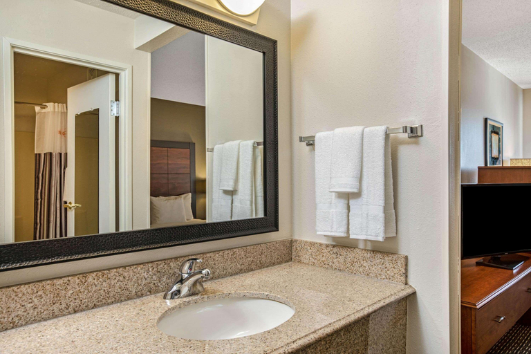 Bathroom 5, La Quinta Inn Suites By Wyndham N Little Rock Mcca, Pulaski