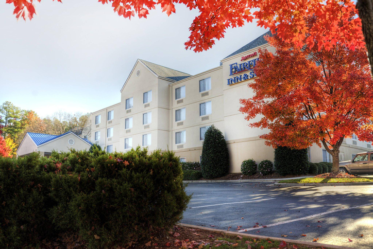 Fairfield Inn & Suites Raleigh Crabtree Valley, Wake