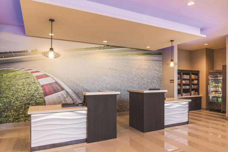 Public Area 2, La Quinta Inn Suites By Wyndham Mcdonough, Henry