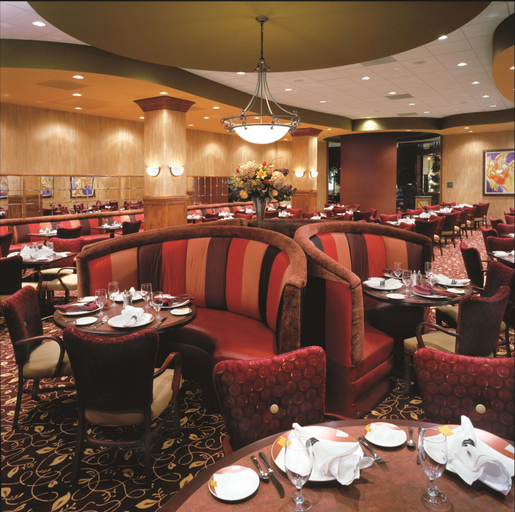 Food & Drinks 5, Embassy Suites by Hilton at Hot Springs Convention Center, Garland