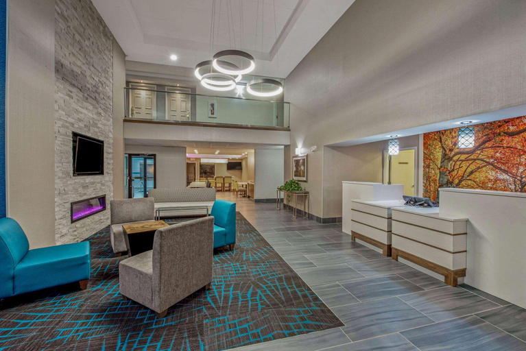 Public Area 2, Comfort Inn & Suites Tipp City, Troy