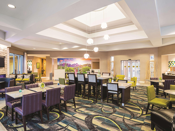 Public Area 2, La Quinta Inn & Suites by Wyndham Phoenix Chandler, Maricopa