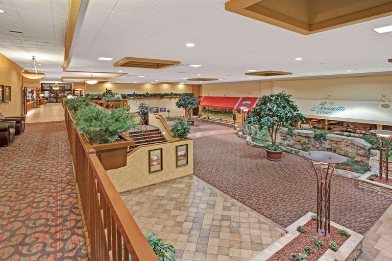 Public Area 2, Delta Hotels Denver Thornton, Adams