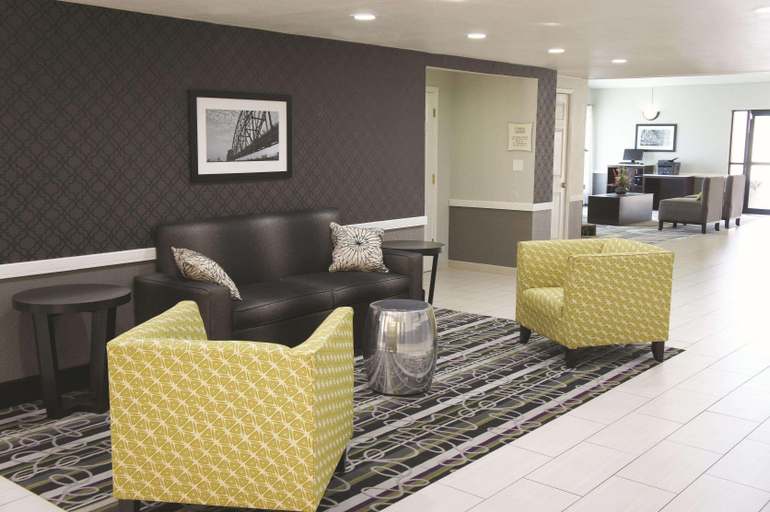 Public Area 3, La Quinta Inn by Wyndham El Dorado, Union