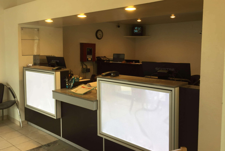 Public Area 2, Howard Johnson by Wyndham Harrisonburg, Harrisonburg