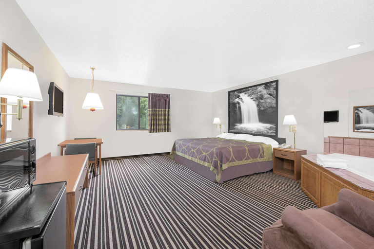Bedroom, Super 8 by Wyndham Morris, Stevens