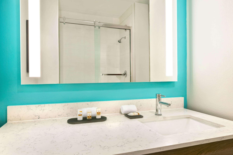 Bathroom 4, La Quinta By Wyndham Richmond, Fort Bend