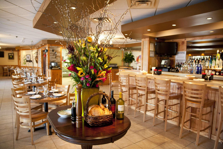 Food & Drinks 5, Best Western Mill River Manor, Nassau