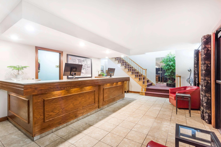Public Area 2, Super 8 by Wyndham Platteville, Grant