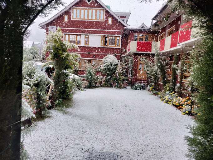 Walisons Hotel, Srinagar