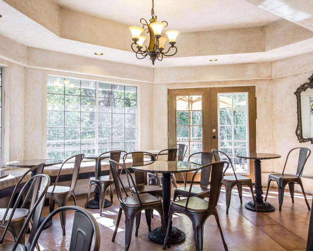 Food & Drinks 5, Baechtel Creek Inn & Spa, an Ascend Collection hot, Mendocino