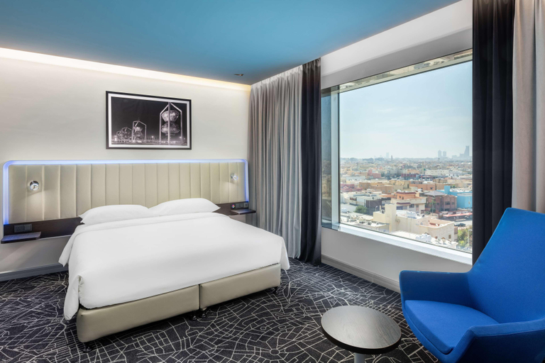 Bedroom 3, Park Inn By Radisson Jeddah Madinah Road, Jeddah