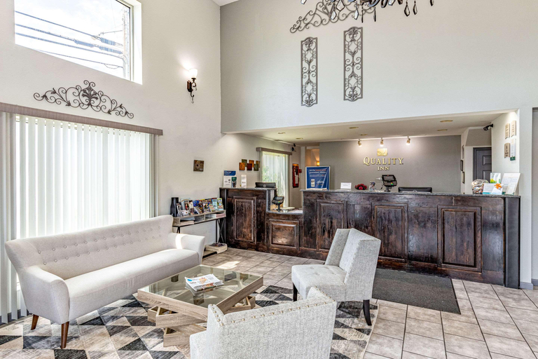 Public Area, Quality Inn Branson - Hwy 76 Central Downtown, Taney