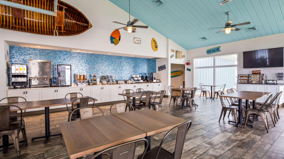Food & Drinks 5, Fairfield By Marriott Inn & Suites Pensacola Beach, Escambia