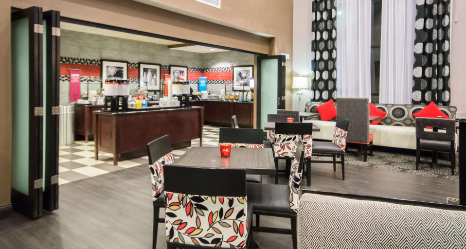 Food & Drinks 4, Hampton Inn & Suites Orlando-John Young Pkwy/S. P, Orange