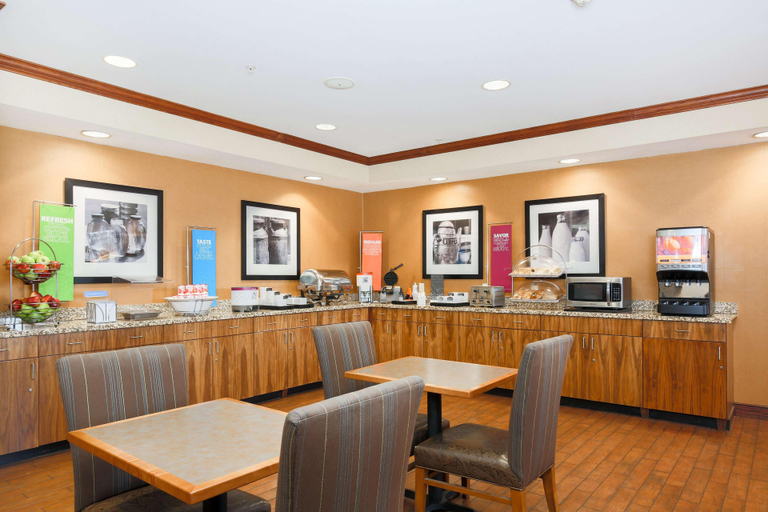 Public Area 3, Hampton Inn Anchorage, Anchorage