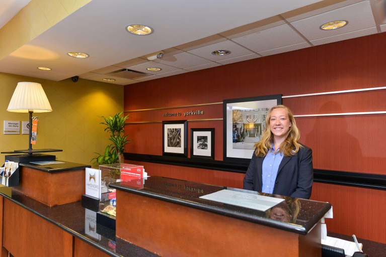 Public Area 2, Hampton Inn Yorkville, Kendall