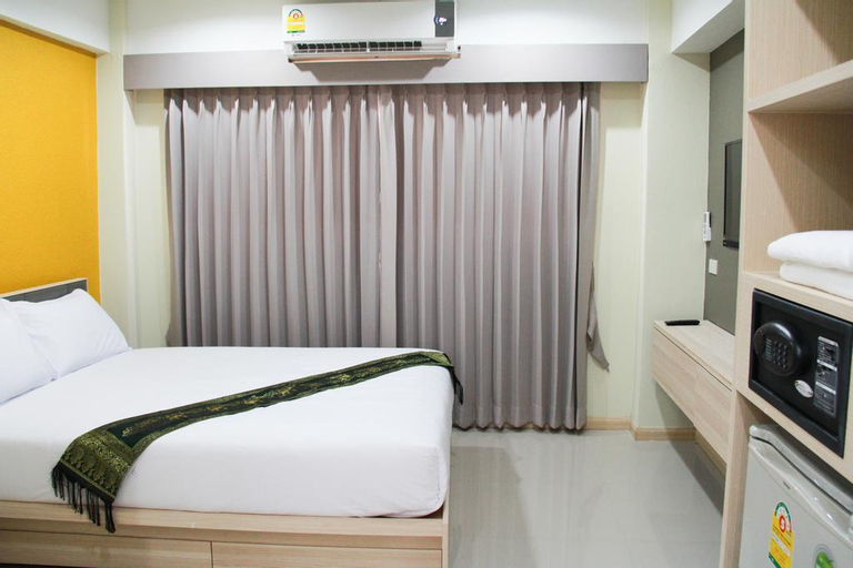 Bedroom 8