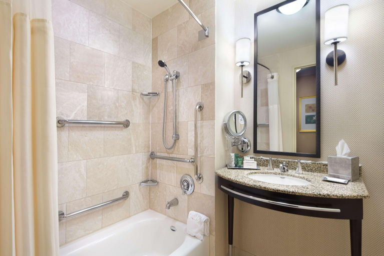 Bathroom 5, Hilton Houston-Americas, Houston