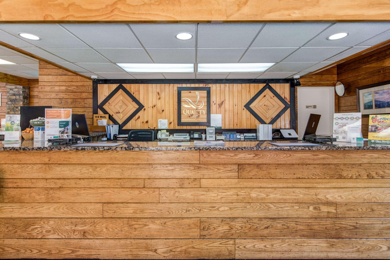 Public Area 3, Quality Inn Creekside - Downtown Gatlinburg, Sevier