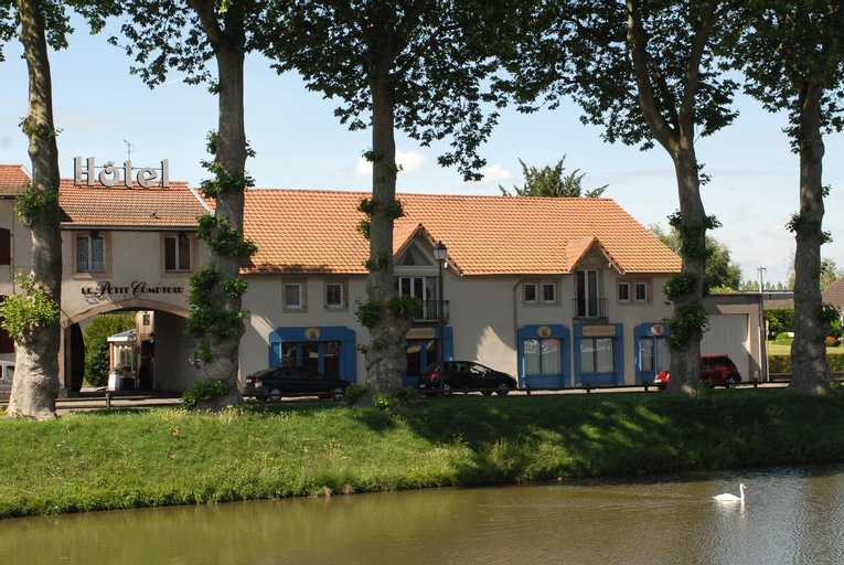 Logis Hôtel Les Pages Rest. Le Petit Comptoir, Meurthe-et-Moselle