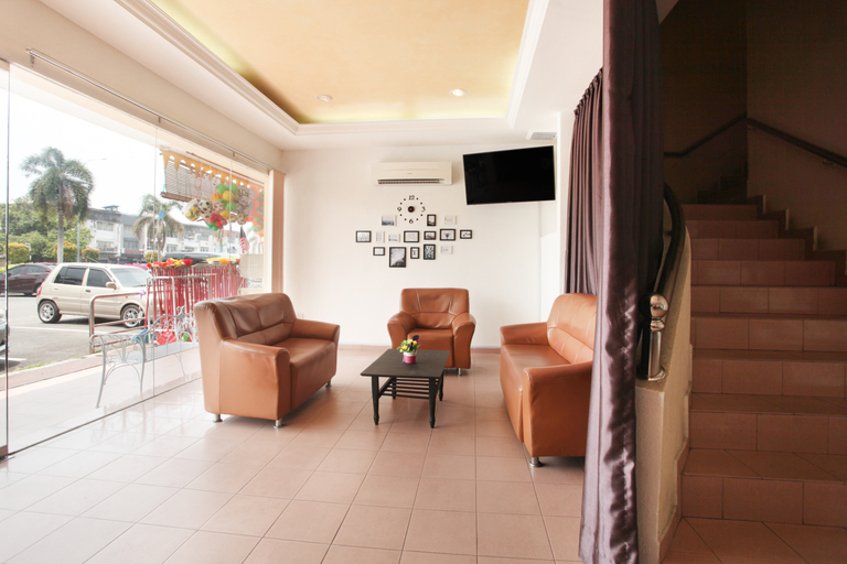 Public Area 5, Hotel Home 88, Hilir Perak