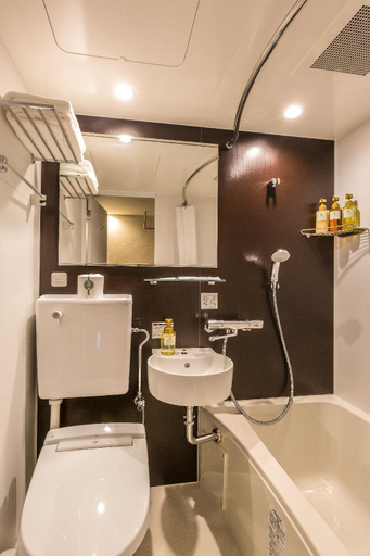 Bathroom, Ninestates Hakata, Fukuoka