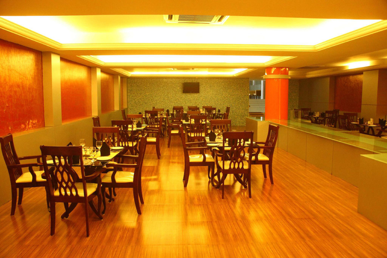 Food & Drinks 5, Saj Lucia Hotel, Thiruvananthapuram