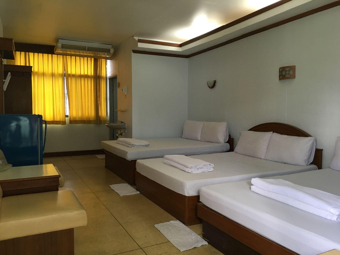 Bedroom 2, Laemthong Hotel, Hat Yai