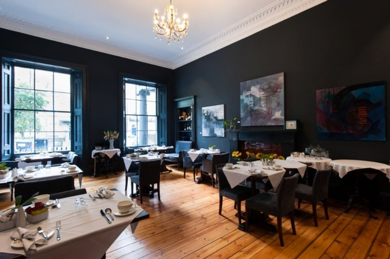 Food & Drinks 5, No. 11 Hotel Edinburgh, Edinburgh