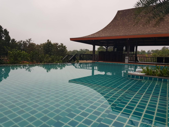 Sport & Beauty 4, Poochommhok Resort, Sangkhla Buri