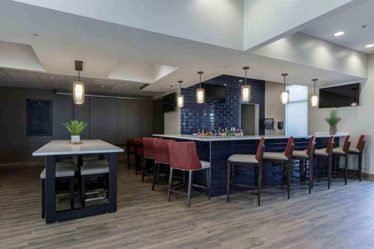 Public Area 3, Hilton Garden Inn Elkhart, Elkhart