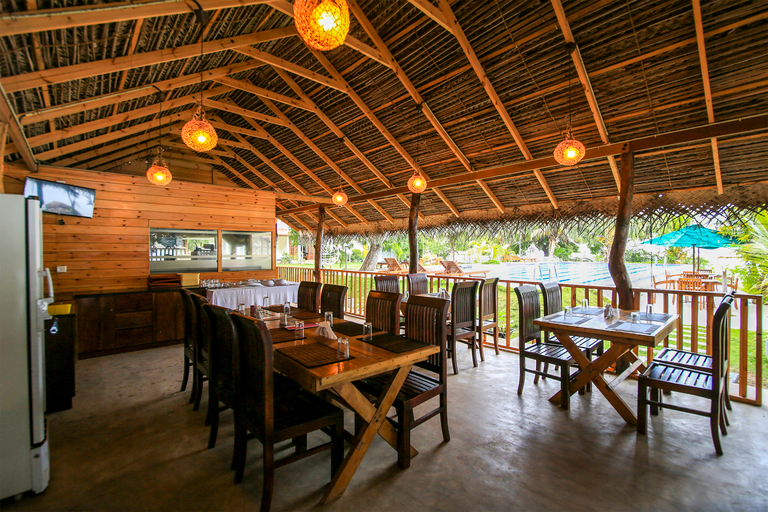 Food & Drinks 5, Bay Beach Hotel Nilaveli, Kuchchaveli