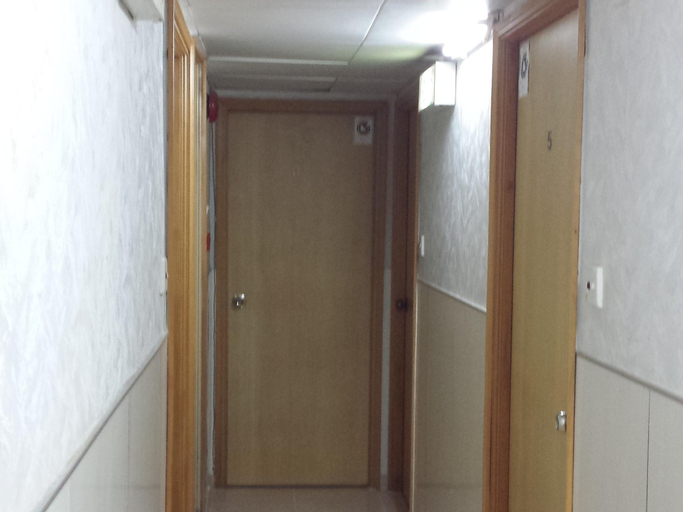 Public Area 2, Hong Kong Budget Hostel, Kowloon