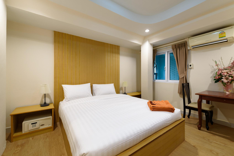 Bedroom 4, P.72 Hotel, Pattaya
