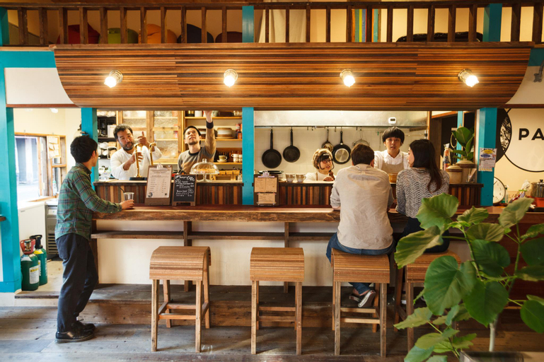 Food & Drinks 3, The Pax Hostel, Cafe & Records, Osaka