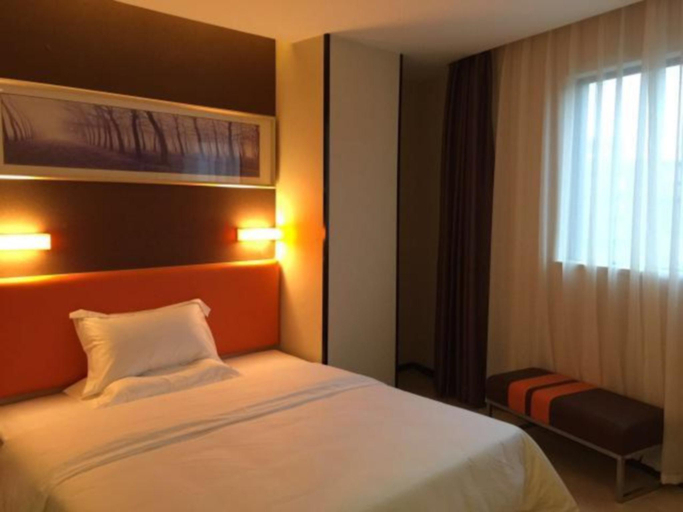 Bedroom 3, 7 Days Premium Shenzhen Airport T3 Terminal, Shenzhen
