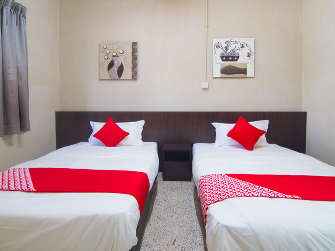 Bedroom 12