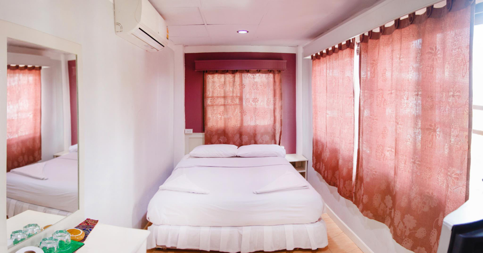 Public Area, G I Lodge, Pattaya
