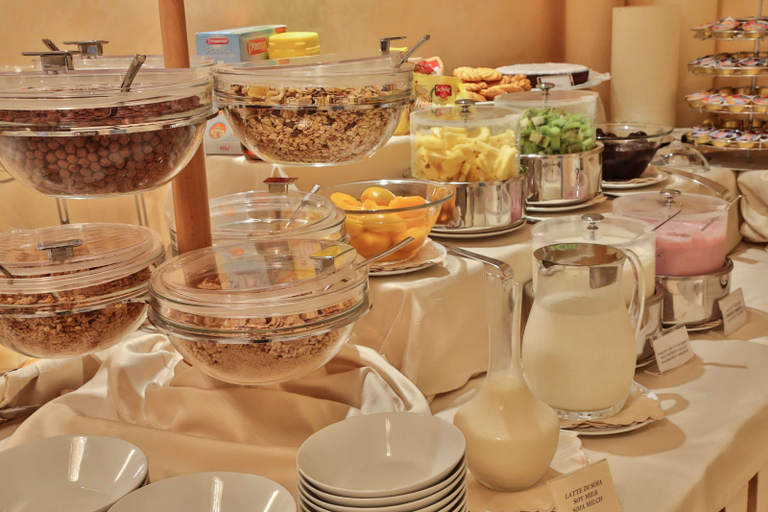 Food & Drinks 5, Hotel Globus, Ravenna