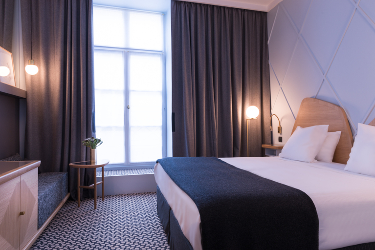 Bedroom 3, Millesime, Paris